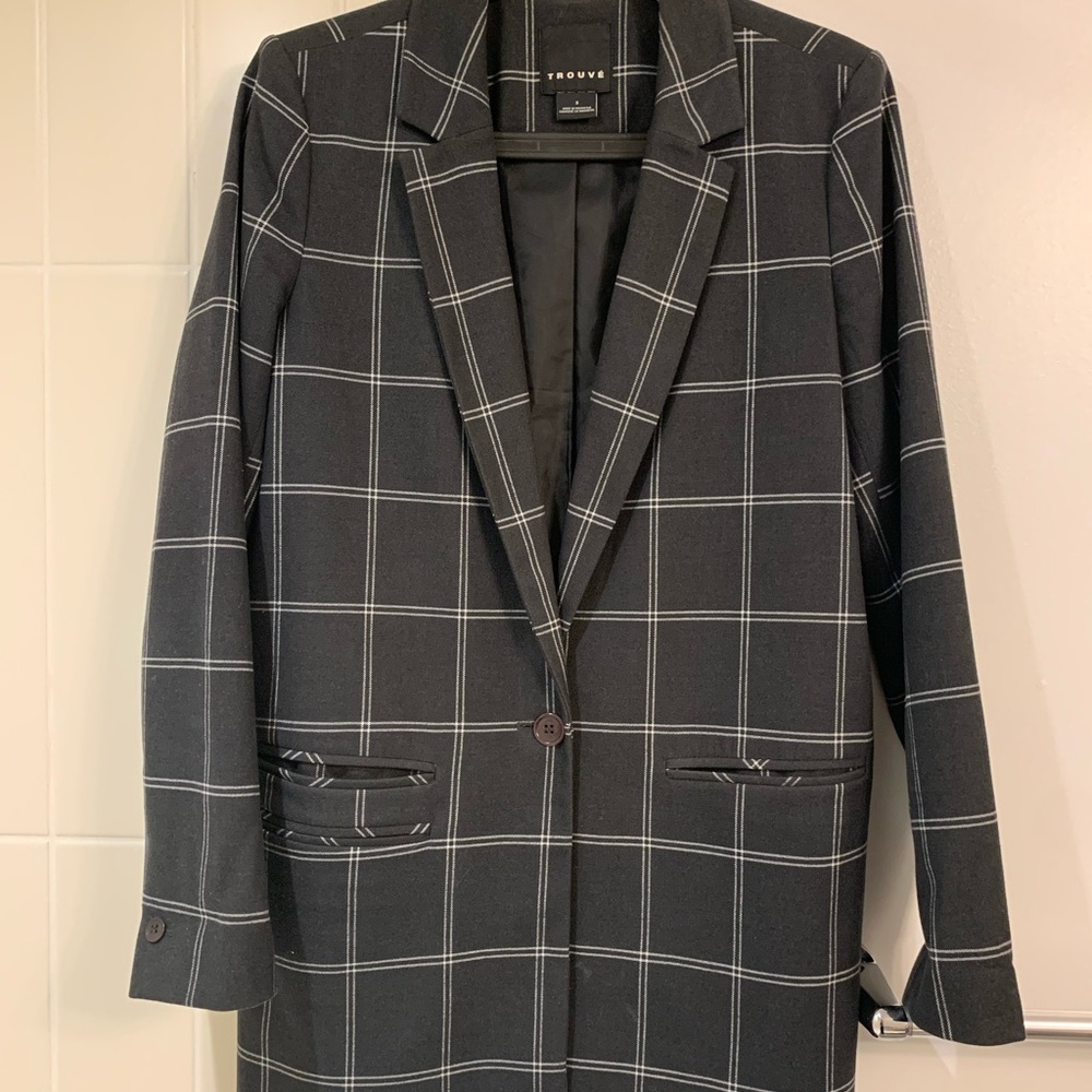 Women’s Checkered Blazer